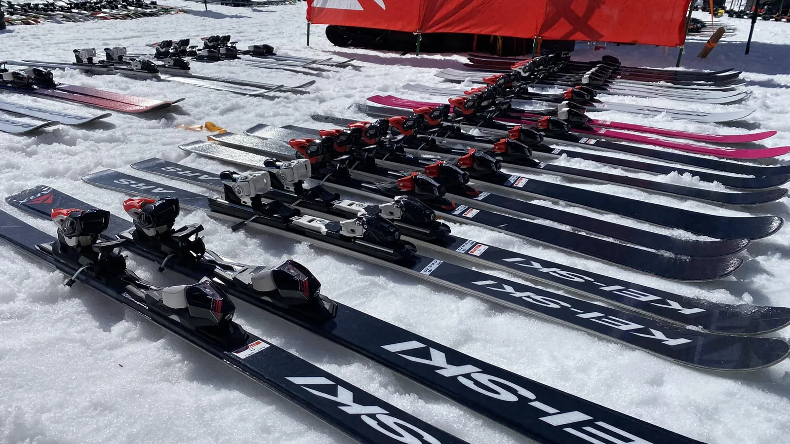 KEI-SKI official brand visual